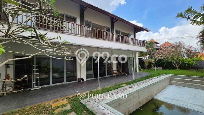 Dijual Vila Kawasan , Luas 500m2m², Dekat ke fasilitas Dijual Vila Kawasan , Luas 500m2m², Dekat ke fasilitas