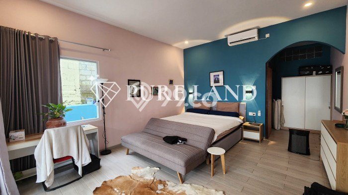 Vila Kawasan , Area 300m2m², Dekat dengan transportasi publik Vila Kawasan , Area 300m2m², Dekat dengan transportasi publik