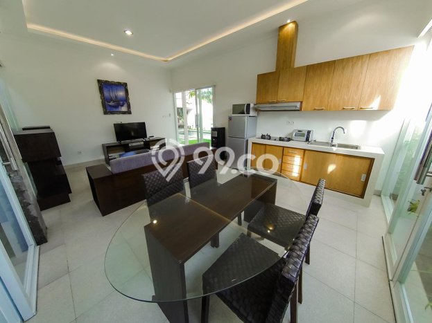 HOT DEAL! Vila Kawasan , Area 200m2m², Lokasi Prima HOT DEAL! Vila Kawasan , Area 200m2m², Lokasi Prima