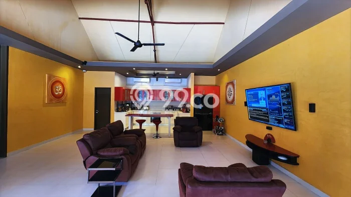 For Sale! Luxury House LT 750m2 Desain Elegan di Seminyak For Sale! Luxury House LT 750m2 Desain Elegan di Seminyak