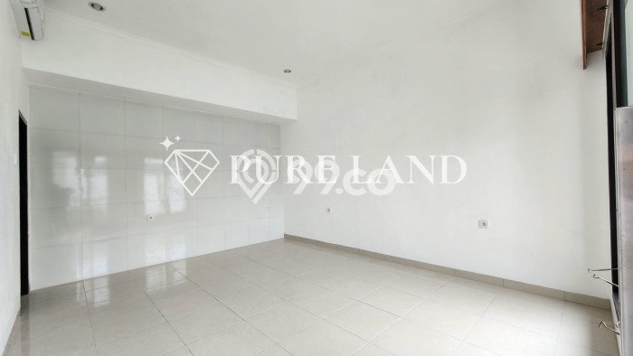 Aset Strategis! Vila di , Dimensi 150m2m², Hasil Menjanjikan untuk bisnis Aset Strategis! Vila di , Dimensi 150m2m², Hasil Menjanjikan untuk bisnis