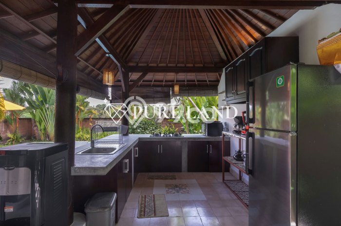 For Rent Vila Strategis di Ubud, Luas 0m2m², Akses ke Ubud, Gianyar, Gianyar For Rent Vila Strategis di Ubud, Luas 0m2m², Akses ke Ubud, Gianyar, Gianyar
