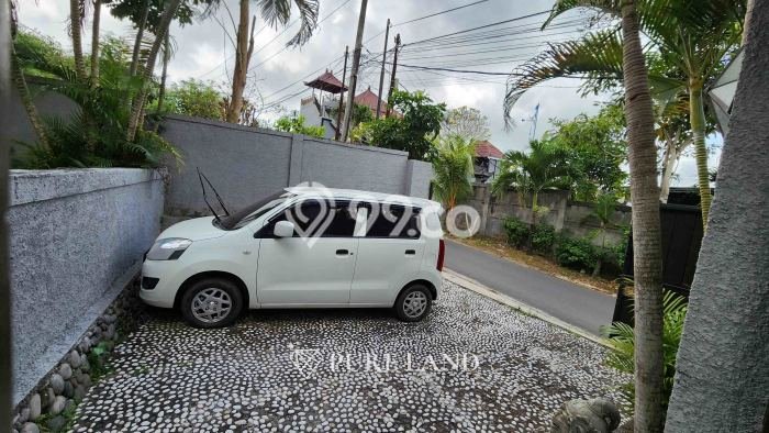Dijual Vila Kawasan , Luas 500m2m², Dekat ke fasilitas Dijual Vila Kawasan , Luas 500m2m², Dekat ke fasilitas