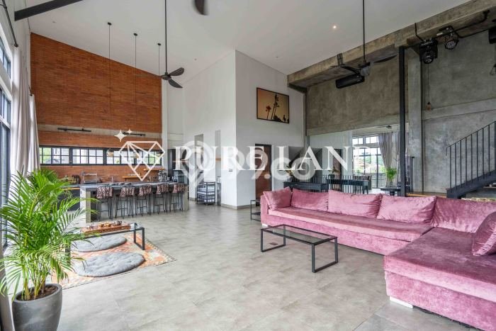 Peluang Terbaik! Vila Kawasan , Dimensi 250m2m², Area Prospektif dengan nilai naik Peluang Terbaik! Vila Kawasan , Dimensi 250m2m², Area Prospektif dengan nilai naik