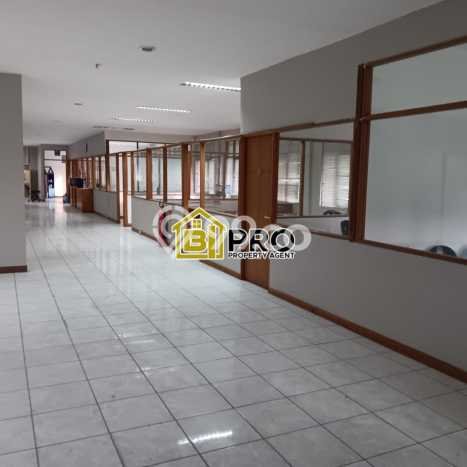 Gudang Disewakan Lokasi Gunung Putri Bogor Harga Spesial! Gudang Disewakan Lokasi Gunung Putri Bogor Harga Spesial!