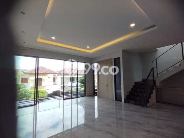 Jual Rumah Mewah Elegan Dengan View Eksklusif di Permata Buana, Jakarta Barat Jual Rumah Mewah Elegan Dengan View Eksklusif di Permata Buana, Jakarta Barat