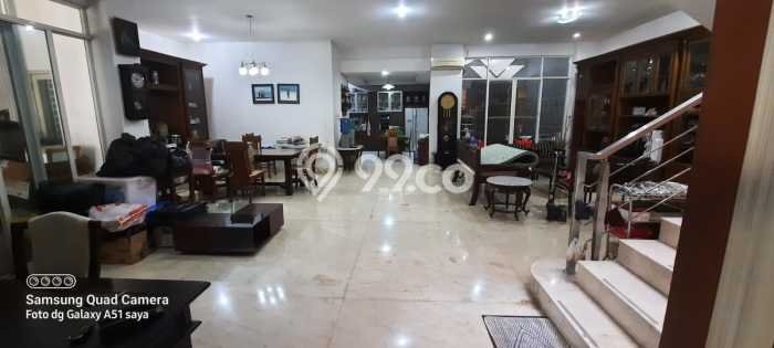 Rumah Elit Modern Siap Huni di Green Garden Jakarta Barat Rumah Elit Modern Siap Huni di Green Garden Jakarta Barat