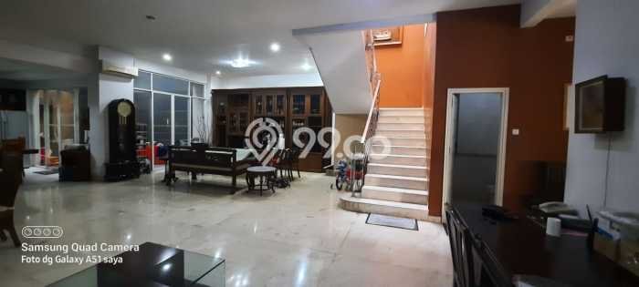 Rumah Elit Modern Siap Huni di Green Garden Jakarta Barat Rumah Elit Modern Siap Huni di Green Garden Jakarta Barat