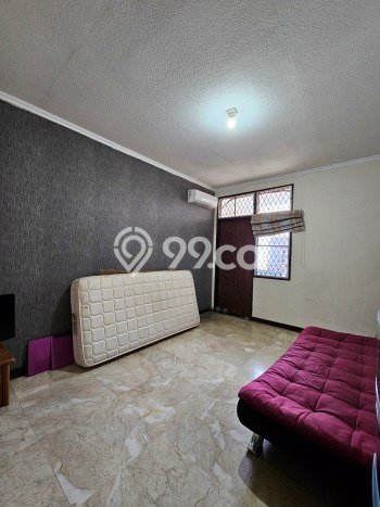 Rumah Elit Modern Tanpa Renovasi di Intercon Jakarta Barat Rumah Elit Modern Tanpa Renovasi di Intercon Jakarta Barat
