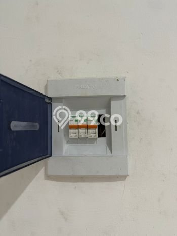 Jual Rumah Strategis Bagus Punya 3 KT di Cipondoh Tangerang SHM Jual Rumah Strategis Bagus Punya 3 KT di Cipondoh Tangerang SHM