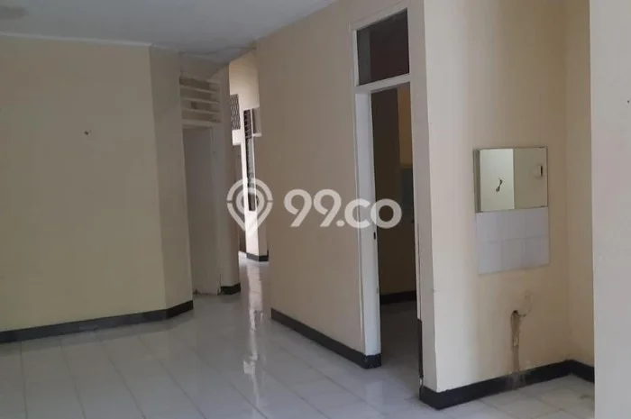 Jual Rumah Strategis Bagus Punya 3 KT di Pinang Tangerang SHM Jual Rumah Strategis Bagus Punya 3 KT di Pinang Tangerang SHM