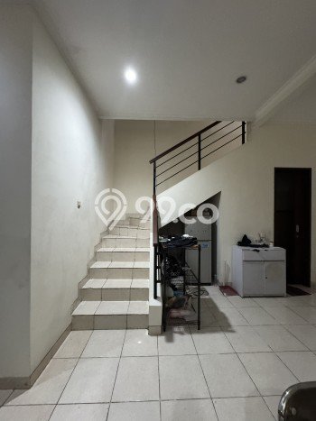Rumah Luxury Modern Tanpa Renovasi di Gading Serpong Tangerang Rumah Luxury Modern Tanpa Renovasi di Gading Serpong Tangerang