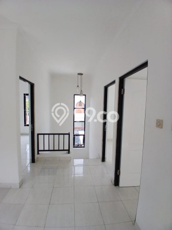 Dijual Cepat Rumah Bagus Siap Huni LB 111m2 di Ciputat, Tangerang Selatan Dijual Cepat Rumah Bagus Siap Huni LB 111m2 di Ciputat, Tangerang Selatan