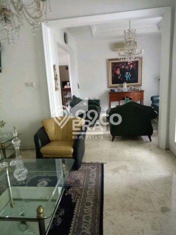 Rumah Eksklusif Siap Huni LT 450m2 di Kebayoran Baru, Jakarta Selatan Rumah Eksklusif Siap Huni LT 450m2 di Kebayoran Baru, Jakarta Selatan