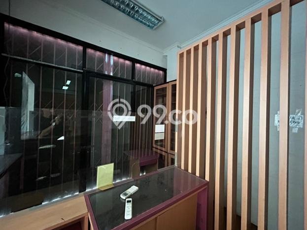 Unit Ruko Dijual di Tangerang Selatan LT 254m2 & LB 762m2 Unit Ruko Dijual di Tangerang Selatan LT 254m2 & LB 762m2