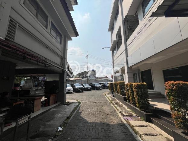 Ruko Bagus Dijual di Sektor 3A-Bintaro Jakarta Selatan Strategis Cocok untuk Kembangkan Bisnis Ruko Bagus Dijual di Sektor 3A-Bintaro Jakarta Selatan Strategis Cocok untuk Kembangkan Bisnis