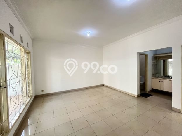 For Sale! Luxury House LT 257m2 Desain Modern di Sektor 3 - Bintaro For Sale! Luxury House LT 257m2 Desain Modern di Sektor 3 - Bintaro