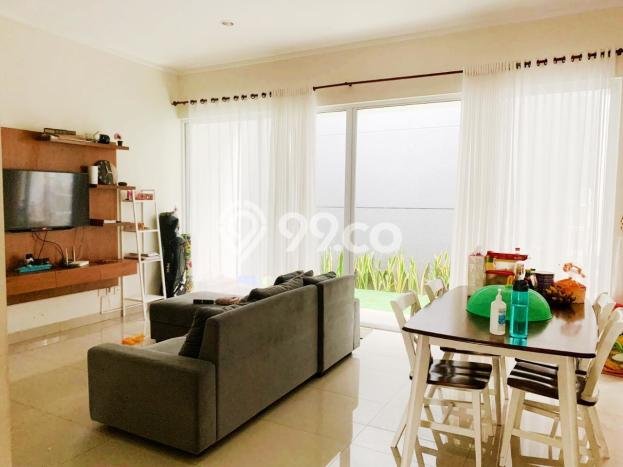 Jual Rumah Mewah Elegan Dengan View Cantik di Bintaro, Tangerang Selatan Jual Rumah Mewah Elegan Dengan View Cantik di Bintaro, Tangerang Selatan