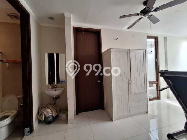 Rumah Mewah LB 174m2 Siap Pakai Desain Elegan di Bintaro, Tangerang Selatan Rumah Mewah LB 174m2 Siap Pakai Desain Elegan di Bintaro, Tangerang Selatan