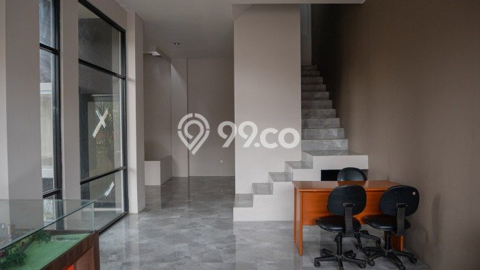 Ruko untuk disewa di Ciputat punya LT 50m2 & LB 150m2 harga sewa kompetitif Ruko untuk disewa di Ciputat punya LT 50m2 & LB 150m2 harga sewa kompetitif