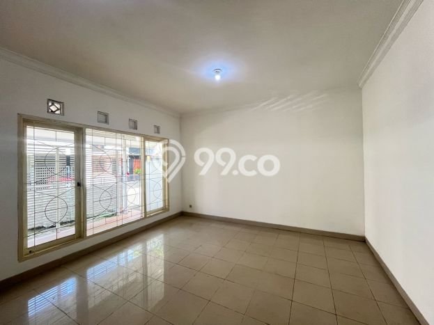 For Sale! Luxury House LT 257m2 Desain Modern di Sektor 3 - Bintaro For Sale! Luxury House LT 257m2 Desain Modern di Sektor 3 - Bintaro