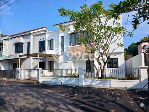 Dijual Cepat Rumah Bagus Siap Huni LB 111m2 di Ciputat, Tangerang Selatan Dijual Cepat Rumah Bagus Siap Huni LB 111m2 di Ciputat, Tangerang Selatan