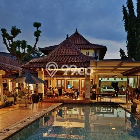Rumah Luxury Modern Tanpa Renovasi di Sektor 8 - Bintaro Tangerang Selatan Rumah Luxury Modern Tanpa Renovasi di Sektor 8 - Bintaro Tangerang Selatan