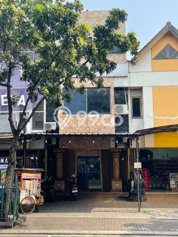 Ruko Dijual di Tangerang Selatan LT 100m2 & LB 300m2 Lokasi Terbaik! Ruko Dijual di Tangerang Selatan LT 100m2 & LB 300m2 Lokasi Terbaik!