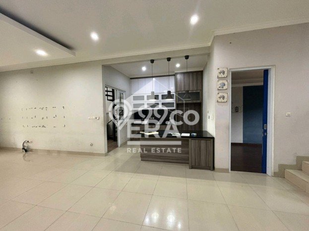 Rumah Elit Modern Tanpa Renovasi di BSD Delatinos Tangerang Rumah Elit Modern Tanpa Renovasi di BSD Delatinos Tangerang