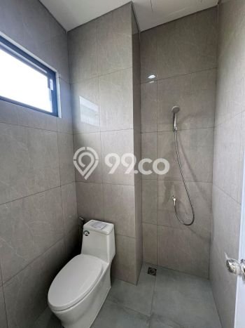 Dijual! Ruko di BSD Tangerang LT 58m2 / LB 156m2 Kawasan Strategis Dijual! Ruko di BSD Tangerang LT 58m2 / LB 156m2 Kawasan Strategis