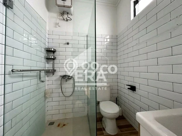 Jual Rumah Bagus Siap Huni LB 200m2 di Ciputat, Tangerang Selatan Jual Rumah Bagus Siap Huni LB 200m2 di Ciputat, Tangerang Selatan
