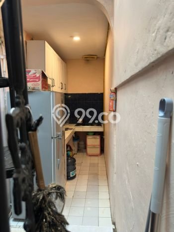 For Sale Hunian Rumah Terawat 4 Kamar di Sektor 5 - Bintaro, Tangerang Selatan For Sale Hunian Rumah Terawat 4 Kamar di Sektor 5 - Bintaro, Tangerang Selatan
