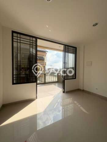 Disewakan Ruko di Cipondoh Tangerang LT 58m2, LB 100m2 Disewakan Ruko di Cipondoh Tangerang LT 58m2, LB 100m2