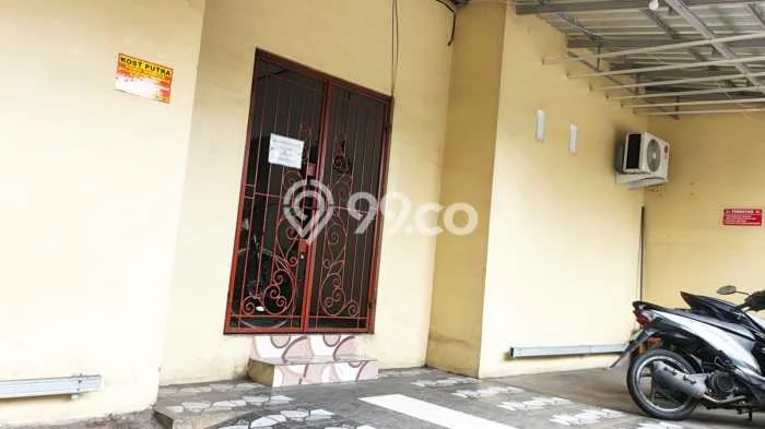 Dijual Kost di Kawasan Semarang Tengah, Semarang, Spesifikasi 0 KT, 10 KM, 238m2 Dijual Kost di Kawasan Semarang Tengah, Semarang, Spesifikasi 0 KT, 10 KM, 238m2