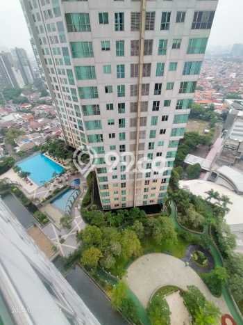 Unit Apartemen Luxury Dijual di Kebayoran Lama dengan 3 Kamar Tidur Unit Apartemen Luxury Dijual di Kebayoran Lama dengan 3 Kamar Tidur