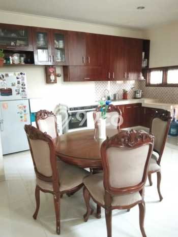 Rumah Luxury Modern Siap Huni di Bintaro Tangerang Selatan Rumah Luxury Modern Siap Huni di Bintaro Tangerang Selatan