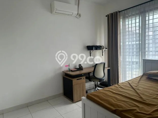 Rumah Mewah LB 130m2 Siap Pakai Desain Elegan di Bintaro, Tangerang Selatan Rumah Mewah LB 130m2 Siap Pakai Desain Elegan di Bintaro, Tangerang Selatan