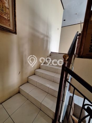 Jual Rumah Mewah Elegan Dengan View Eksklusif di Bintaro, Tangerang Selatan Jual Rumah Mewah Elegan Dengan View Eksklusif di Bintaro, Tangerang Selatan