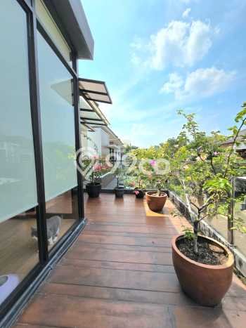 Dijual Rumah Luas Megah Dengan View Eksklusif di Bintaro, Tangerang Selatan Dijual Rumah Luas Megah Dengan View Eksklusif di Bintaro, Tangerang Selatan