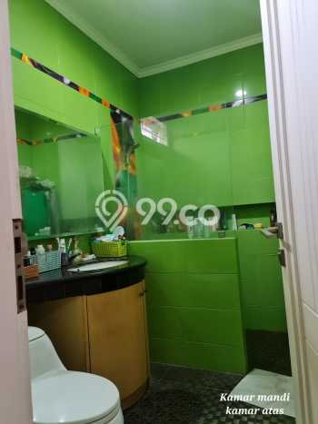 Hunian Elit LB 500m2 Siap Huni Desain Elegan di Bintaro, Tangerang Selatan Hunian Elit LB 500m2 Siap Huni Desain Elegan di Bintaro, Tangerang Selatan