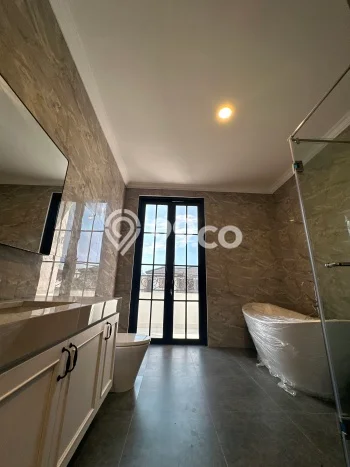 Rumah Elit Modern Siap Huni di Sektor 7-Bintaro Tangerang Selatan Rumah Elit Modern Siap Huni di Sektor 7-Bintaro Tangerang Selatan