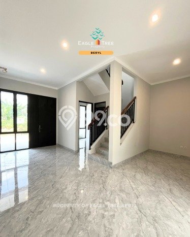 Hunian Mewah LB 150m2 Siap Huni Desain Elegan di Bintaro, Tangerang Selatan Hunian Mewah LB 150m2 Siap Huni Desain Elegan di Bintaro, Tangerang Selatan