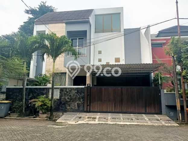 Rumah Mewah LB 600m2 Siap Huni Desain Elegan di Bintaro, Tangerang Selatan Rumah Mewah LB 600m2 Siap Huni Desain Elegan di Bintaro, Tangerang Selatan