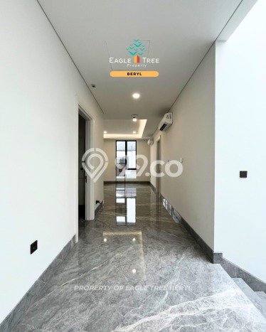 Jual Rumah Luas Elegan Dengan View Eksklusif di Gading Serpong, Tangerang Jual Rumah Luas Elegan Dengan View Eksklusif di Gading Serpong, Tangerang
