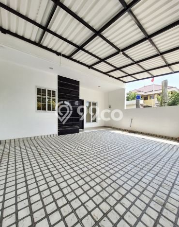 Rumah Modern Cantik 4 Kamar Siap Huni di BSD Rumah Modern Cantik 4 Kamar Siap Huni di BSD