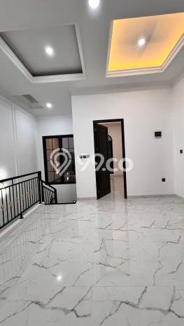 Rumah Luxury Modern Tanpa Renovasi di BSD Nusaloka Tangerang Rumah Luxury Modern Tanpa Renovasi di BSD Nusaloka Tangerang