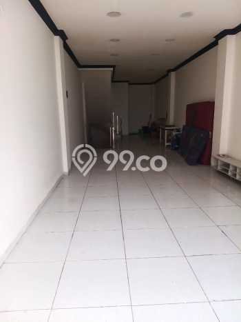 Ruko Bagus Dijual LB 176m2 Lokasi Strategis Jakarta Selatan Area Cocok untuk Berbisnis Ruko Bagus Dijual LB 176m2 Lokasi Strategis Jakarta Selatan Area Cocok untuk Berbisnis