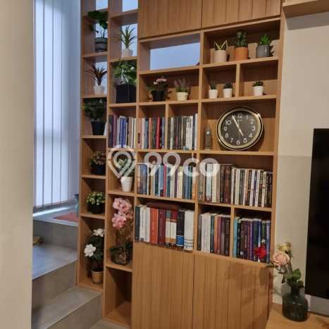 Rumah Modern Minimalis 4 Kamar Siap Huni di BSD Rumah Modern Minimalis 4 Kamar Siap Huni di BSD