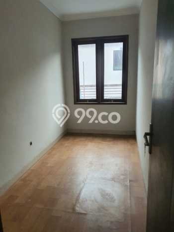 Dijual Hunian Rumah Nyaman 5 Kamar di Ciganjur, Jakarta Selatan Dijual Hunian Rumah Nyaman 5 Kamar di Ciganjur, Jakarta Selatan