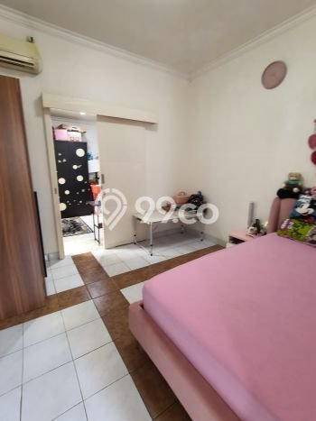 Rumah Luas Asri 4 KT Siap Pakai di Cibubur Bogor Rumah Luas Asri 4 KT Siap Pakai di Cibubur Bogor